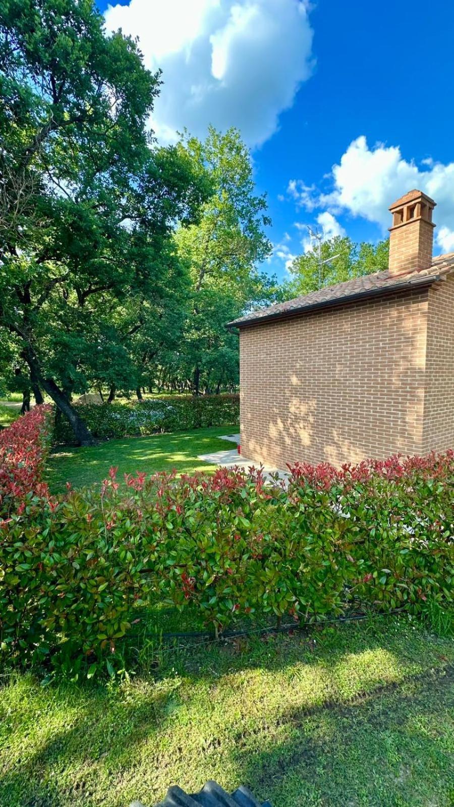 カスティリオーネ・デル・ラーゴ Casina Mirianoヴィラ エクステリア 写真